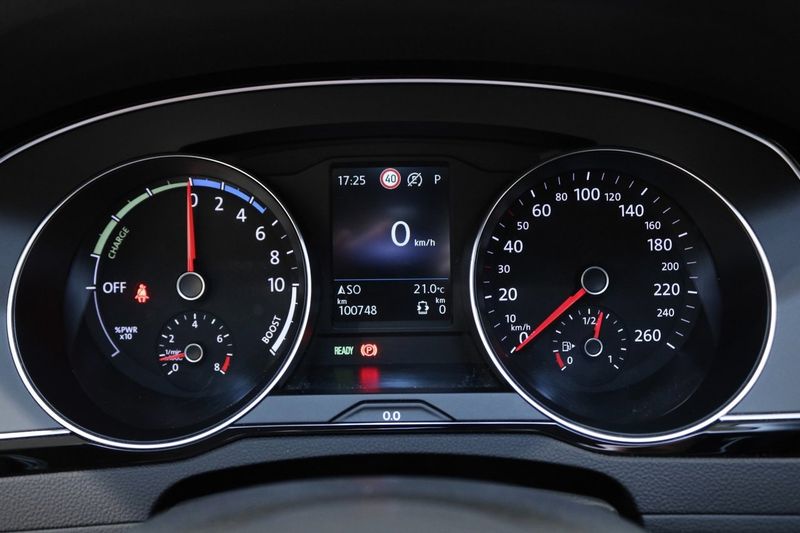 Volkswagen Passat bild 31