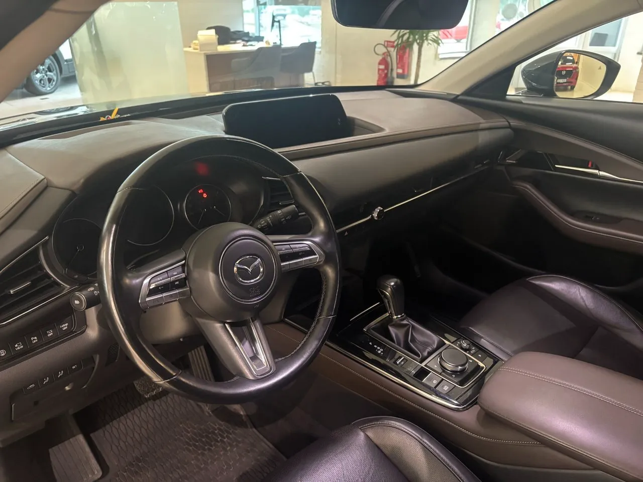 Vehicle image 8