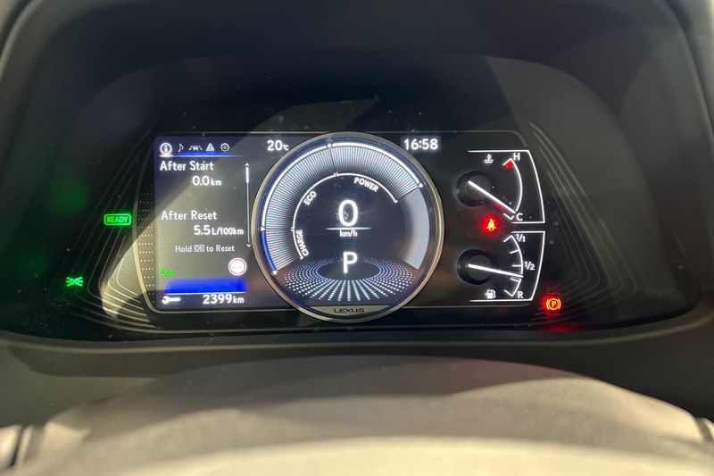 Lexus UX bild 16
