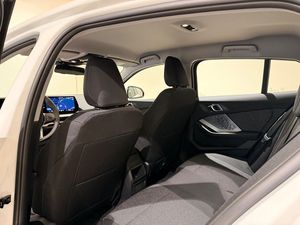 BMW 120 bild 6