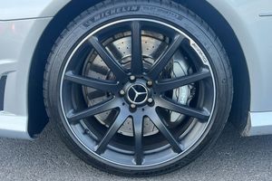 Mercedes SL63 AMG bild 22