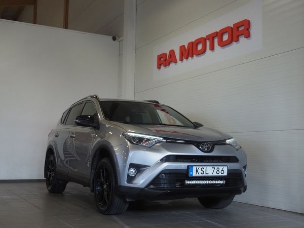 Toyota RAV4 2.0 Dual VVT-i AWD S X-Edition Drag Navi Kamera M-Värm - 2018