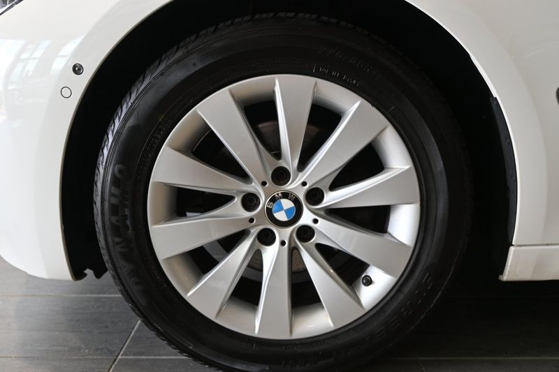 BMW 320 bild 6