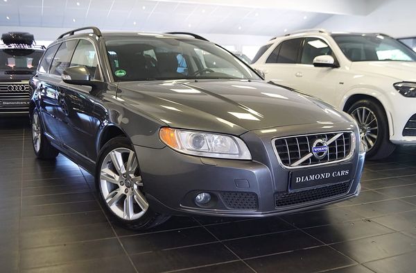 Volvo V70 D3 Geartronic Momentum Auto Full Servad Ny besiktad - 2011