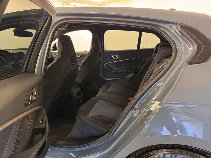 BMW 120 bild 13