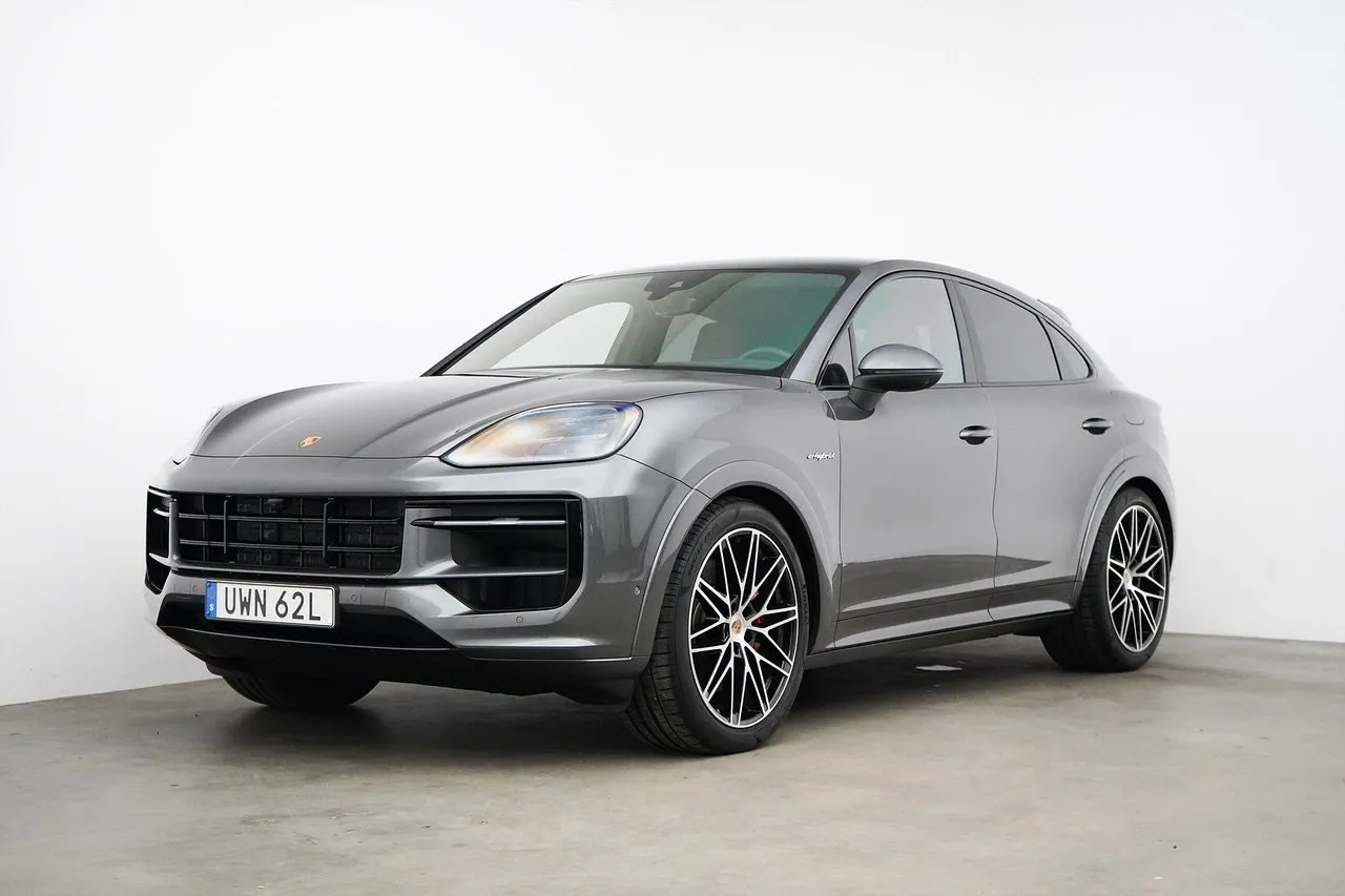 Vehicle image 30