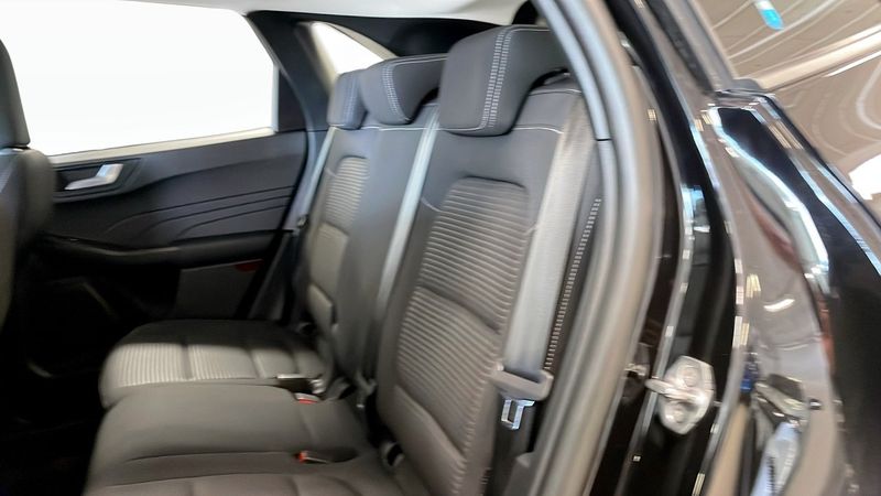 Ford Kuga bild 11