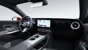 Mercedes CLA250 bild 3