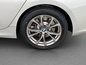 BMW 330 bild 32