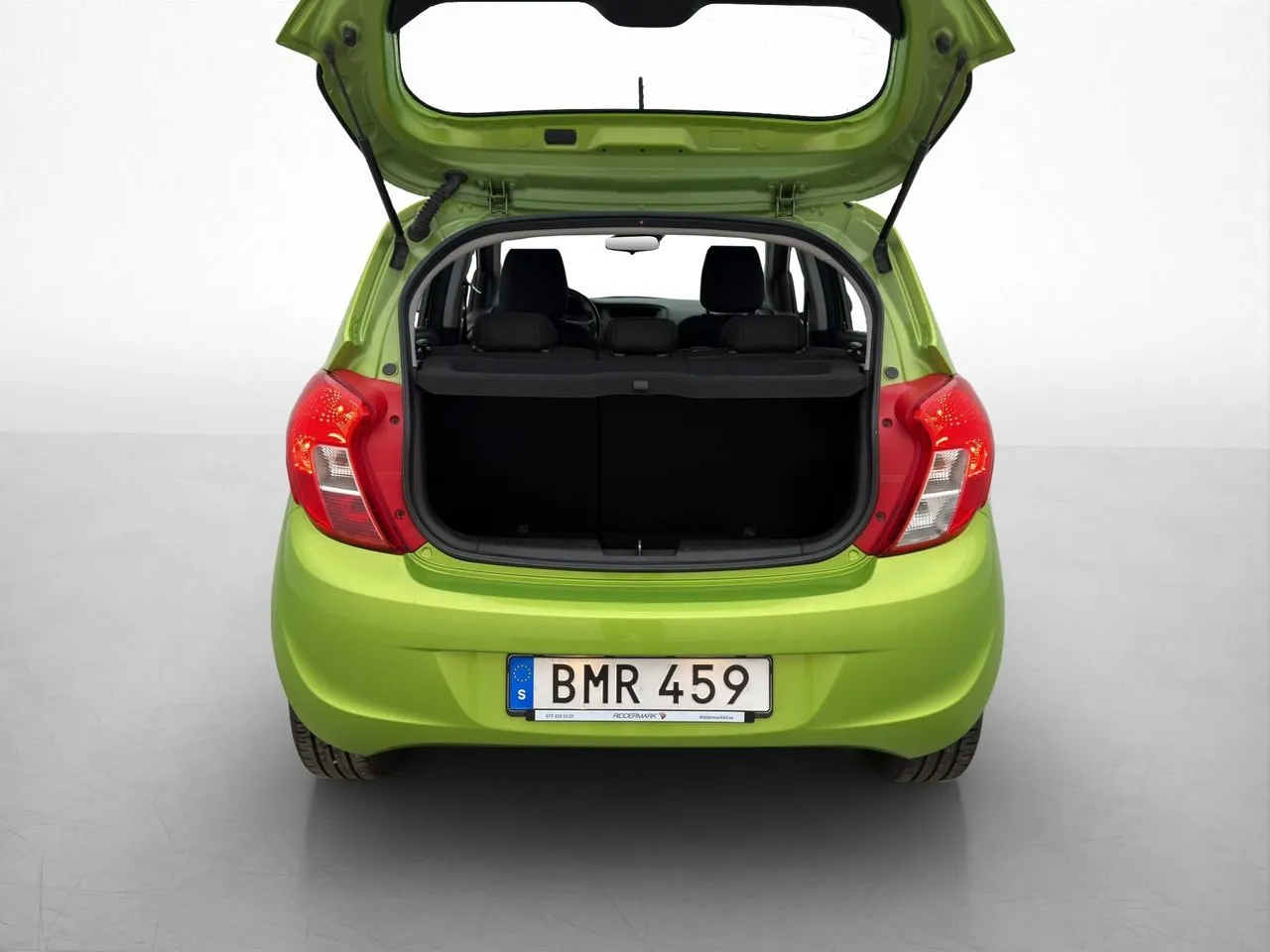 Vehicle image 7