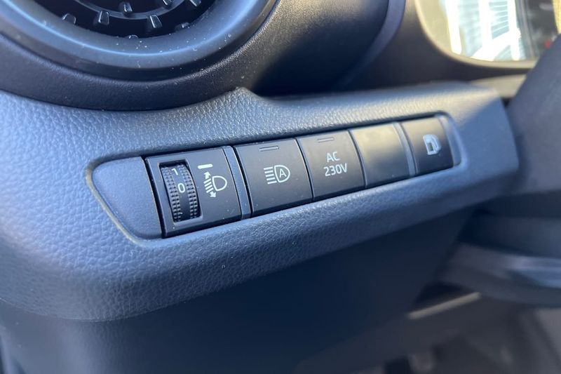Toyota C-HR bild 22