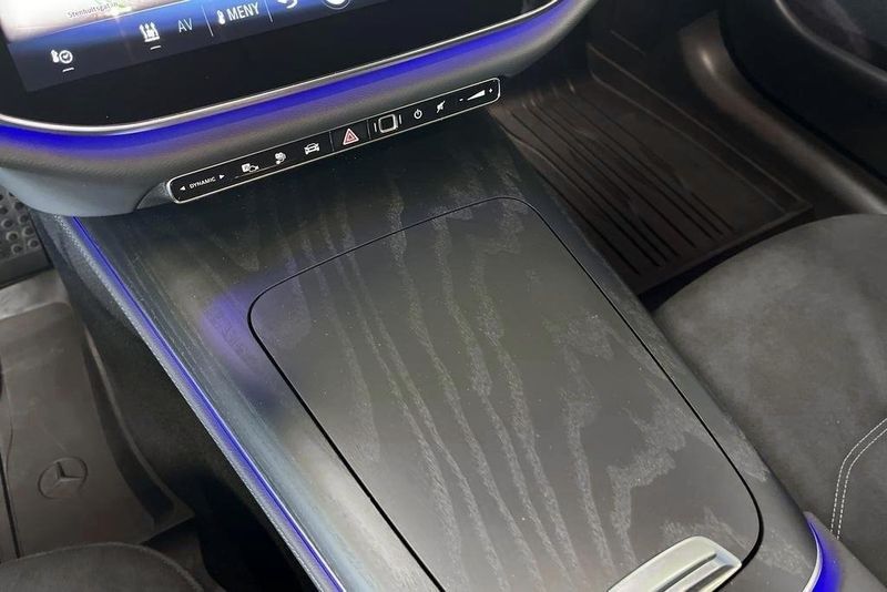 Mercedes E300 bild 12