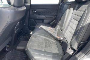 Mitsubishi Outlander bild 16