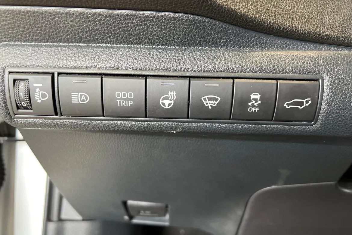 Vehicle image 21