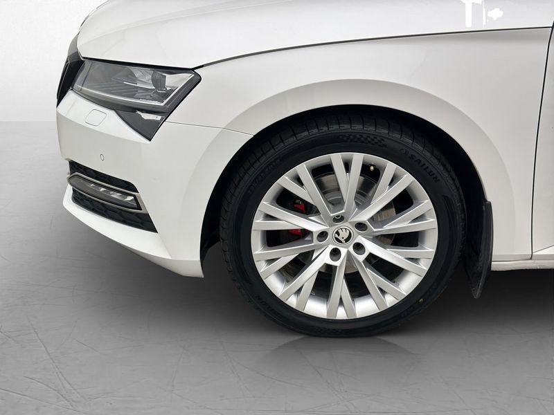 Skoda Superb bild 27