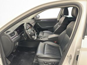 Skoda Superb bild 12