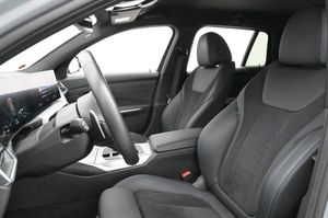 BMW 330 bild 9