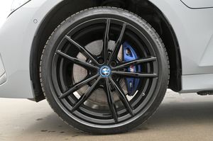 BMW 330 bild 27