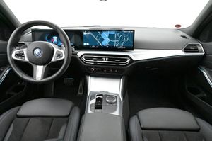 BMW 330 bild 6