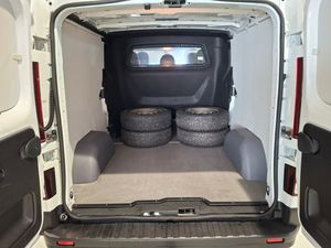 Nissan NV300 bild 15