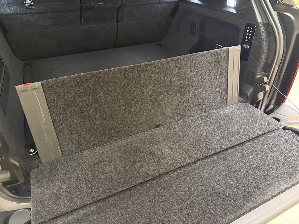 Vehicle image 23