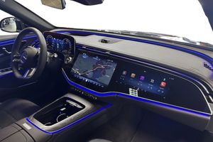 Mercedes E300 bild 12