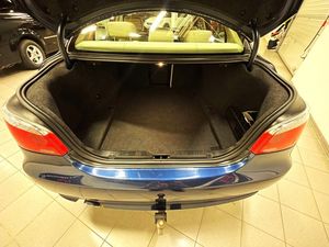 BMW 520 bild 8