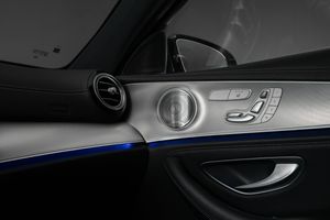 Mercedes E400 bild 17