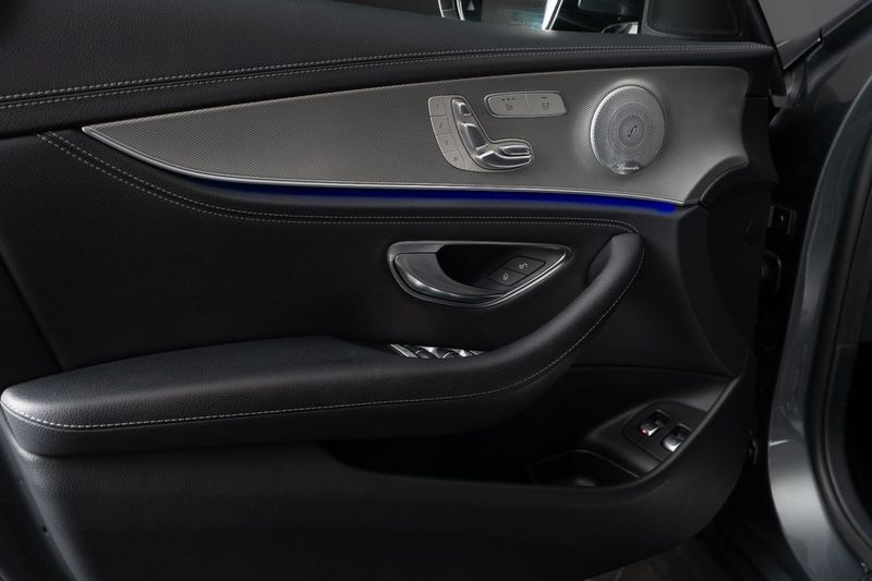 Mercedes E400 bild 9