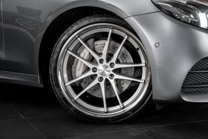 Mercedes E400 bild 3