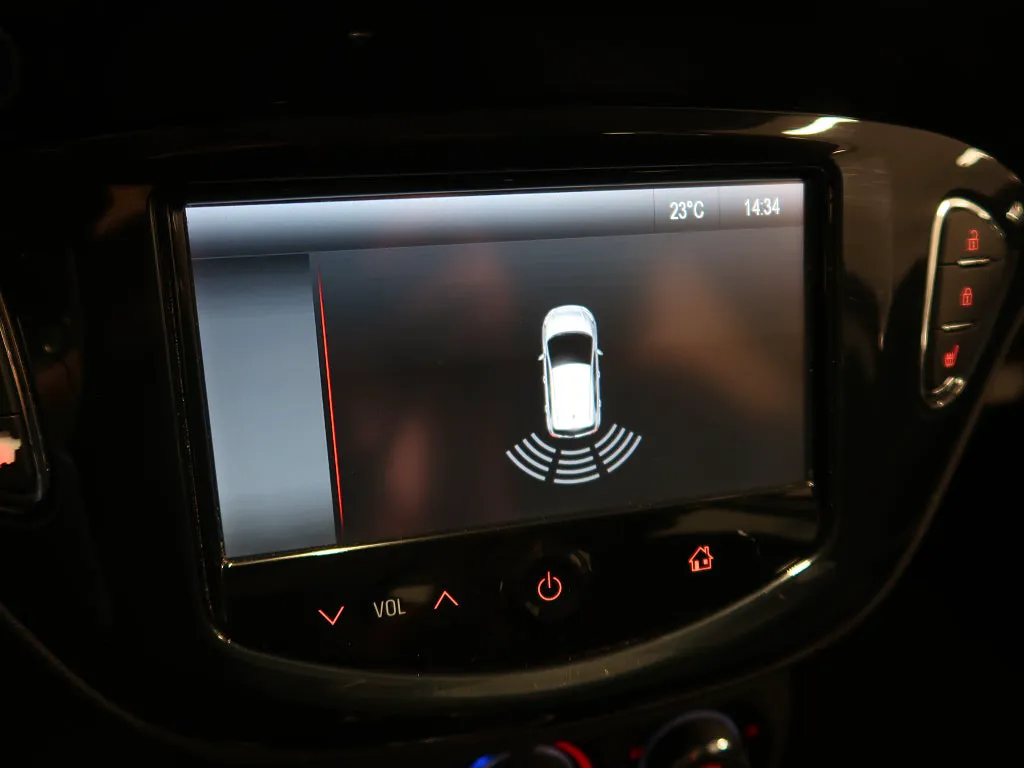 Vehicle image 20