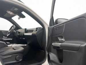 Mercedes GLB180 bild 28