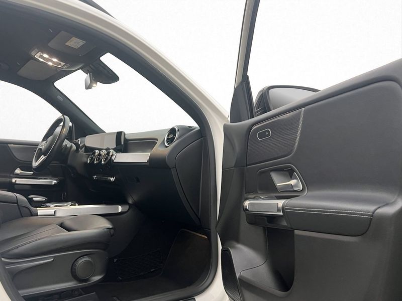 Mercedes GLB180 bild 28