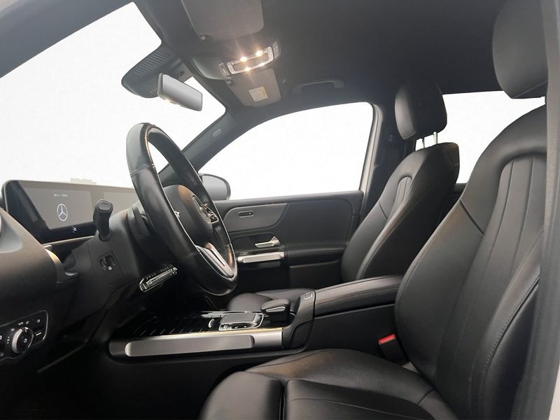 Mercedes GLB180 bild 12