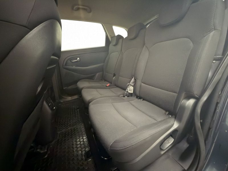 Kia Carens bild 25