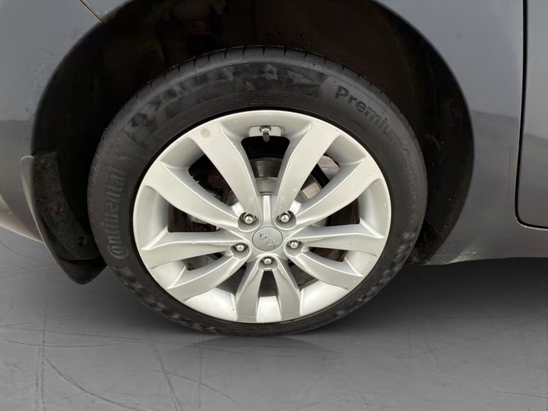 Kia Carens bild 30