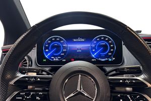 Mercedes EQE350 bild 7