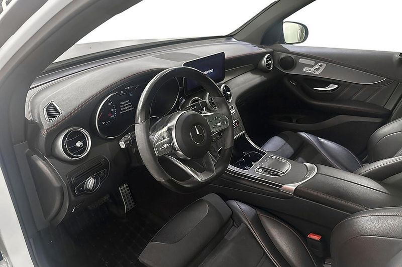 Mercedes GLC300 bild 6