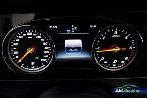 Mercedes E220 bild 9