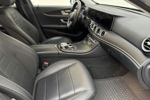 Mercedes E220 bild 7