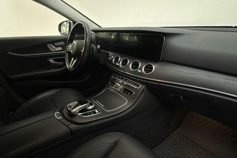 Mercedes E220 bild 13