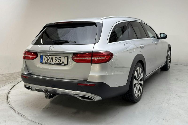 Mercedes E220 bild 3