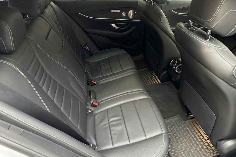 Mercedes E220 bild 8