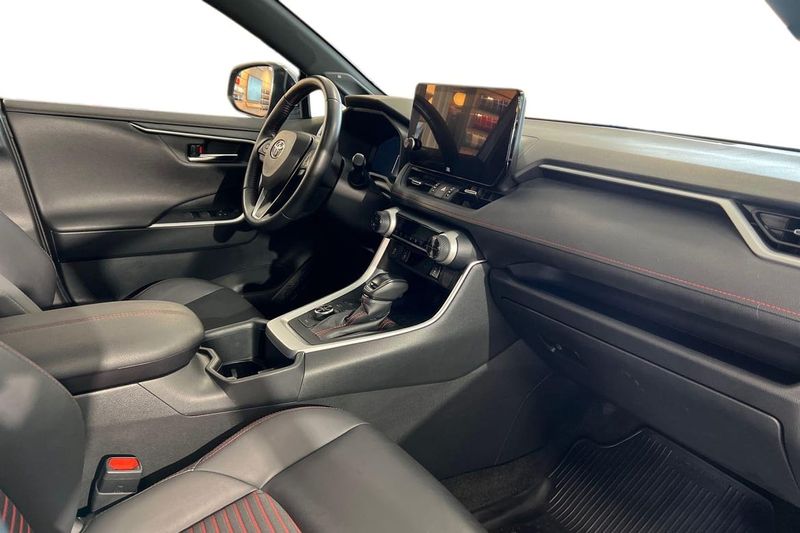 Toyota RAV4 bild 7