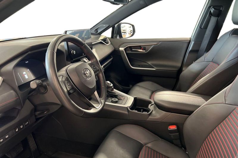 Toyota RAV4 bild 14