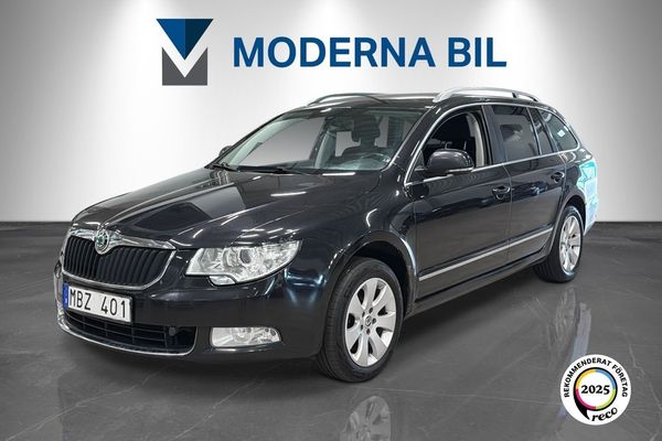 Skoda Superb Kombi 2.0 TDI 4x4 170hk Dragkrok Kamrem bytt Motorvärma - 2012