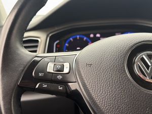 Volkswagen T-Roc bild 16
