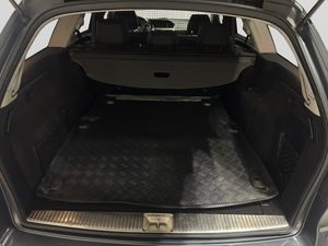 Mercedes E220 bild 11