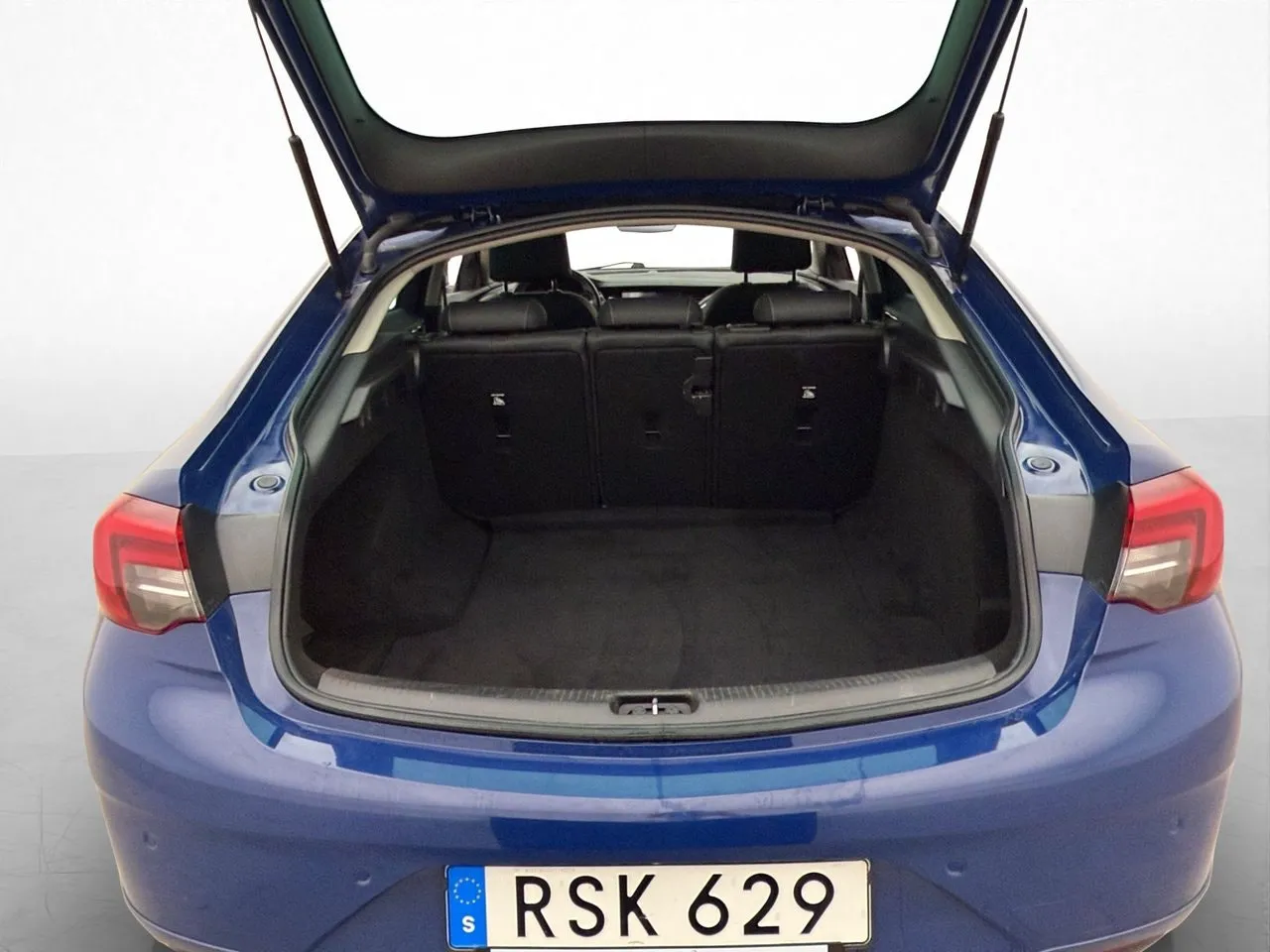 Vehicle image 24