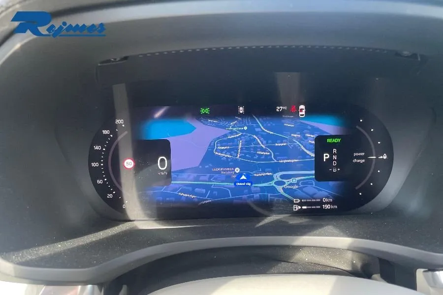 Vehicle image 18
